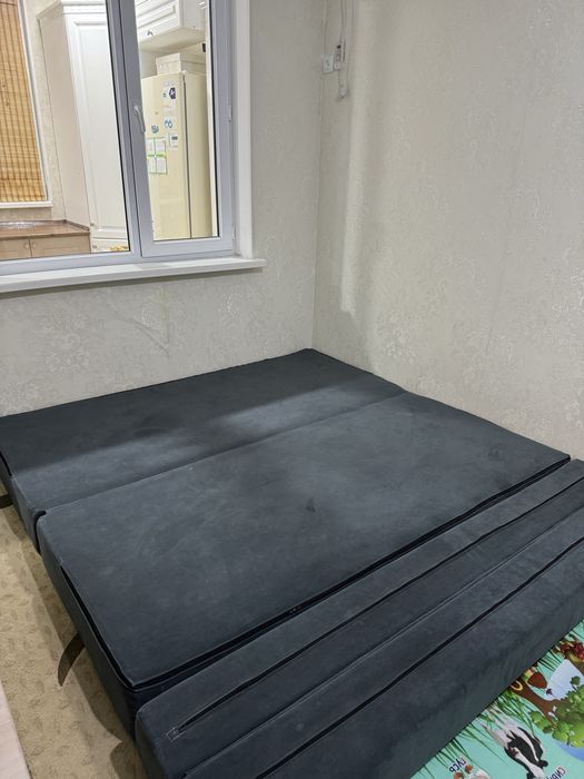 Продается кровать безкаркасная