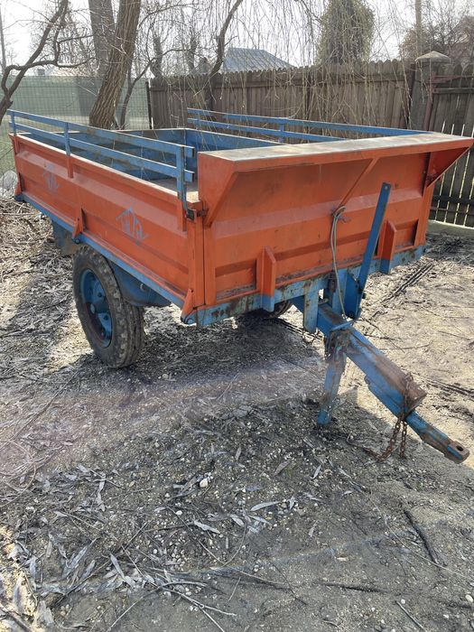 Remorca basculabila manual tractor italian