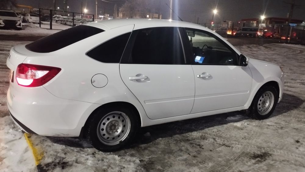 Продам автомобиль Лада гранта