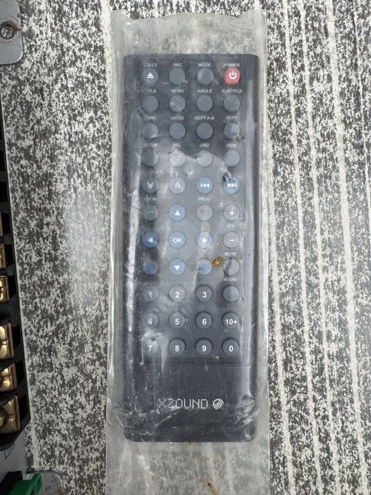 Xzound AVX200 + Toxic усилвател + колони - Автомобилно озвучаване