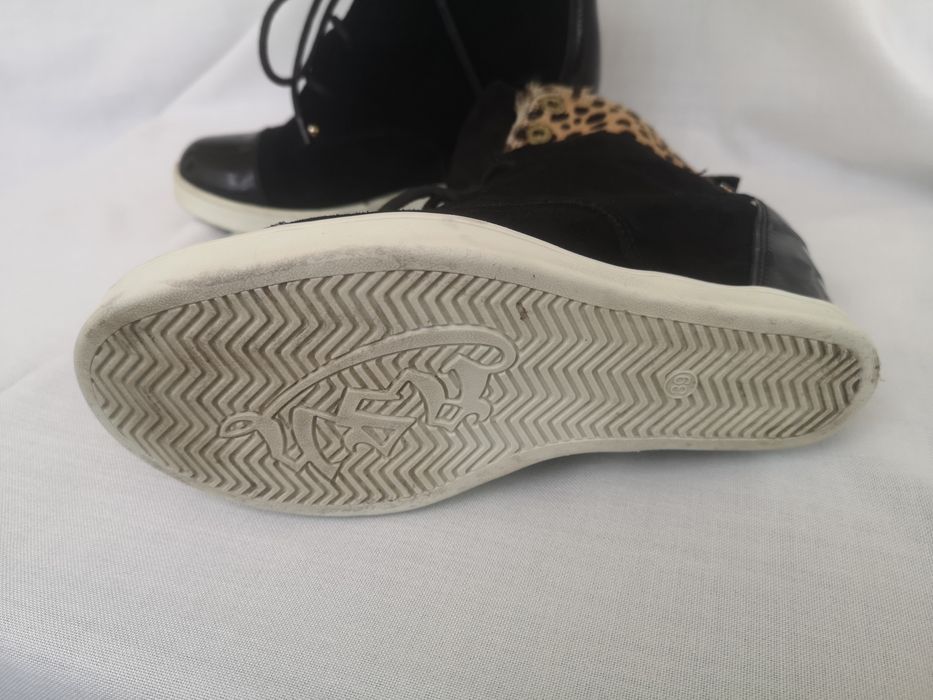 Обувки естествен велур, номер 39