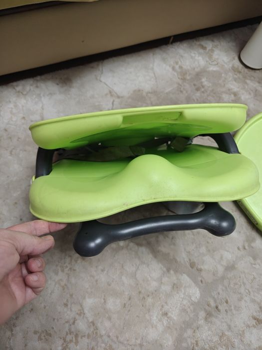 Scăunel copiii cu măsuță