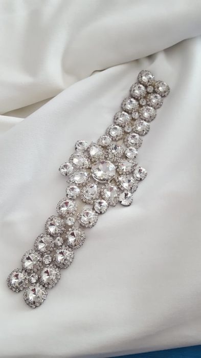 Стразы. Украшение.