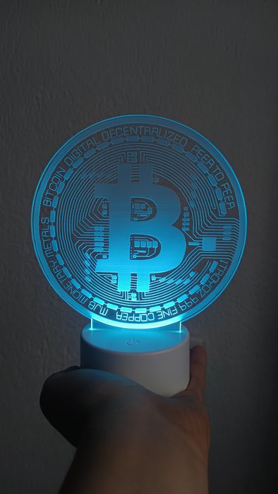 Нощна лампа Биткойн Bitcoin с възможна персонализация