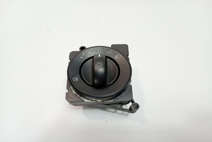 Bloc lumini  9065450504 Mercedes-Benz Sprinter a 2-a generatie 906 se