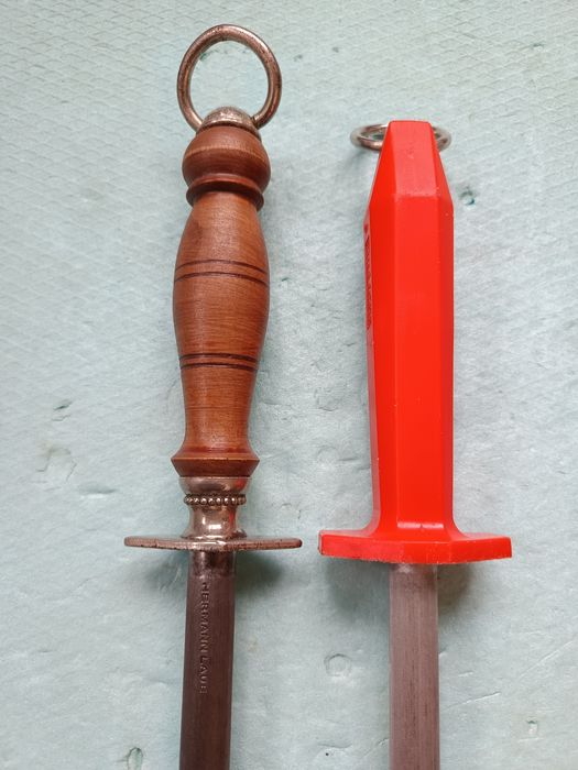 F.Dick два броя масати