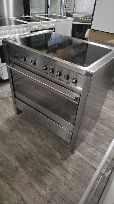 Професионална печка Sneg 90см