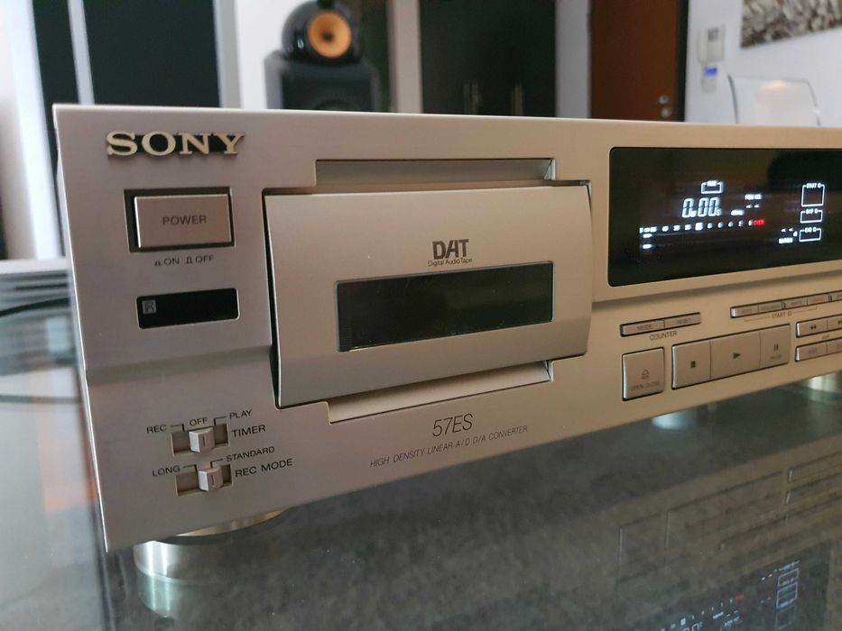 SONY DTC 57es DAT absolut impecabil, nefolosit