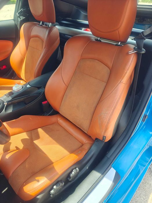 Автомобил Nissan 370z