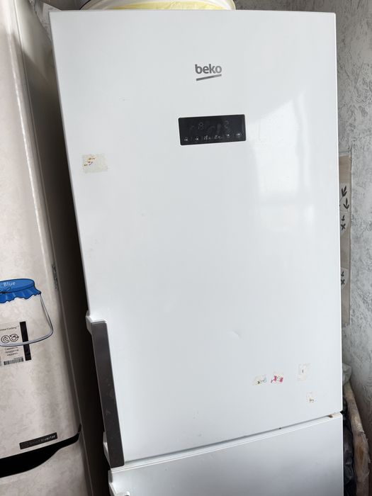 Продам холодильник самовывоз