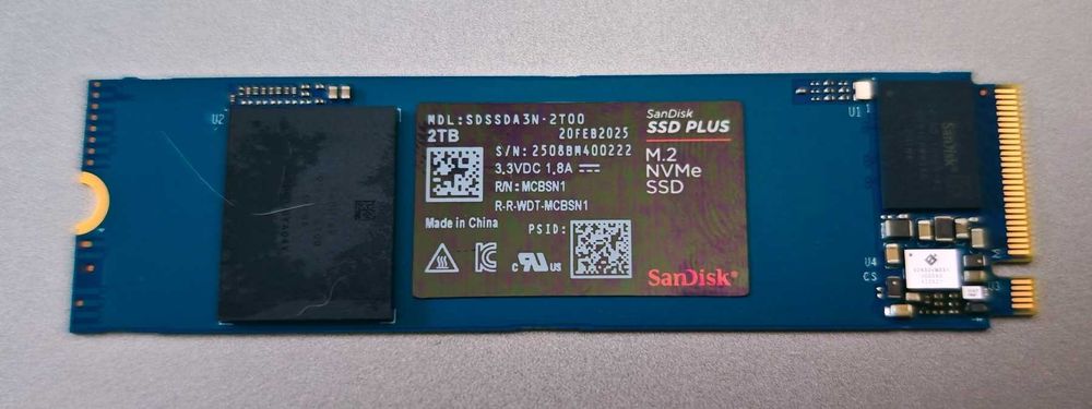 2TB SanDisk SSD PLUS M.2 NVMe PCIe Gen 4.0 скорост 6800MB/s read 4000MB/s write 2TB SSD NVMe DELL ОЕМ SSST 2000GB скорост 6800MB/s read 4800MB/s write