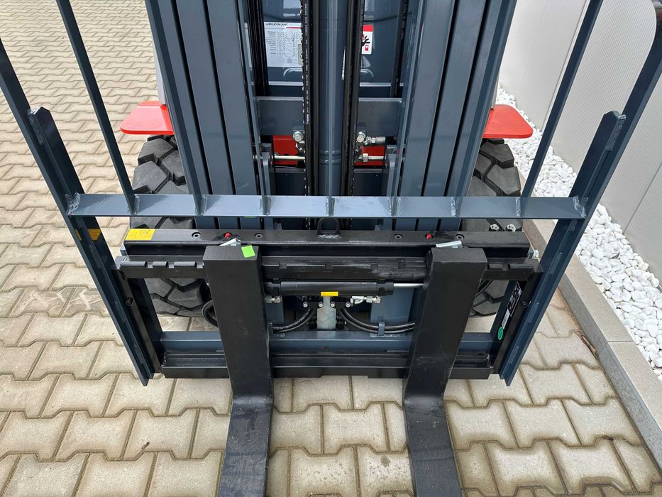 Мотокар HELI CPYD35 (НОВ) - 4700 mm/ 36 м. Гаранция