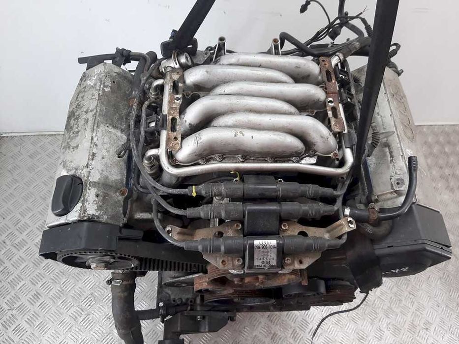 двигатель АУДИ 2,6 Б.У