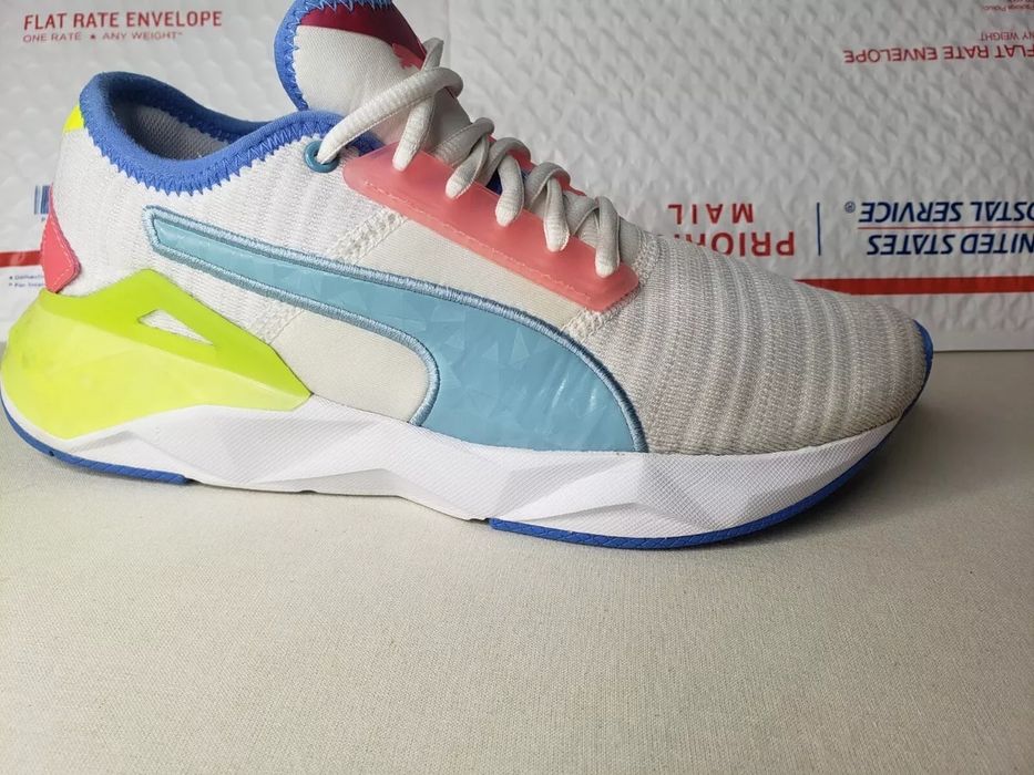 Дамски маратонки Puma plasmic 37