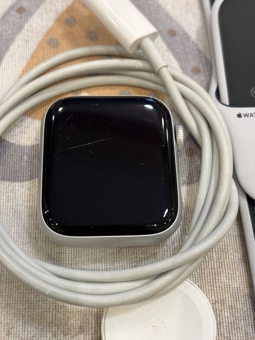 Apple watch SE 44mm Nike+