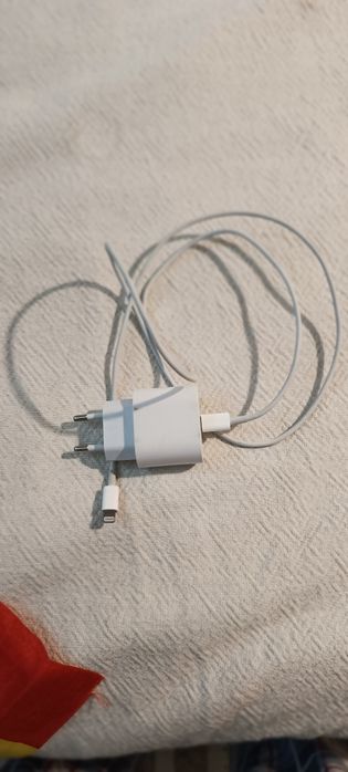 Продаю iPhone 12 64 GB
