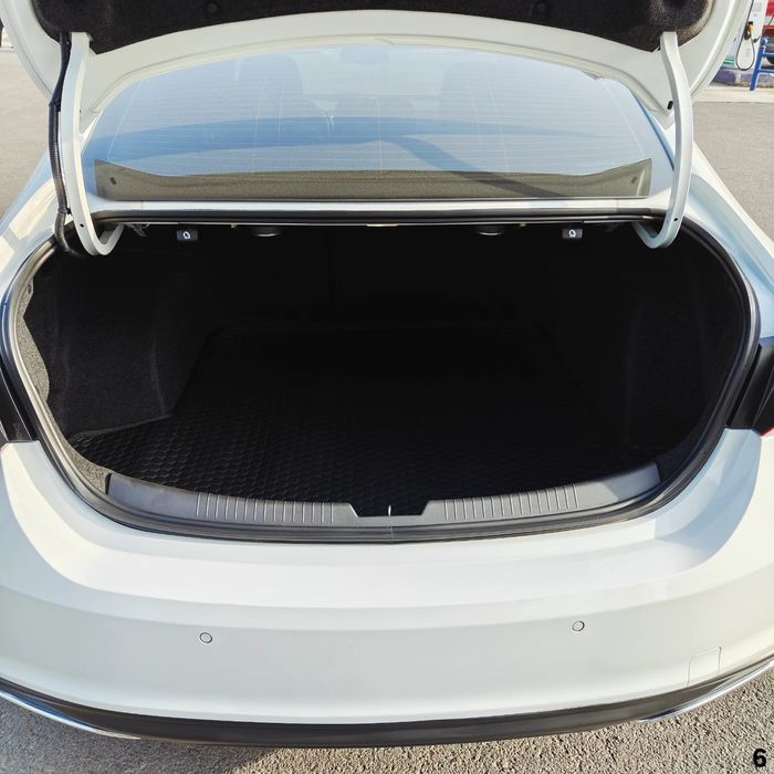 Chevrolet Malibu Premier, 2021, в идеальном состоянии