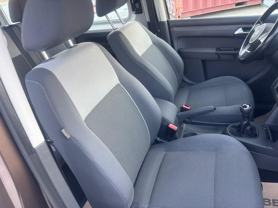 Vând vw cady 2011 motor de 1'6 diesel impecabil