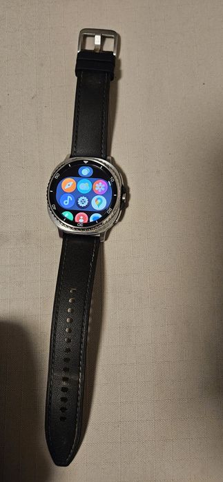Смарт часовник SAMSUNG Watch8 Classic