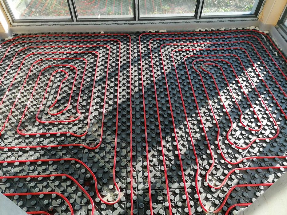 Instalator termic & sanitar  Evolve Instal   urgențe 24/7 – Bacău