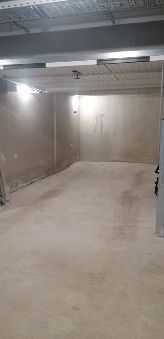 Дава се под наем Гараж / Паркомясто в София, Младост 1А - 22 кв.м за 154.53 € - Снимка #3