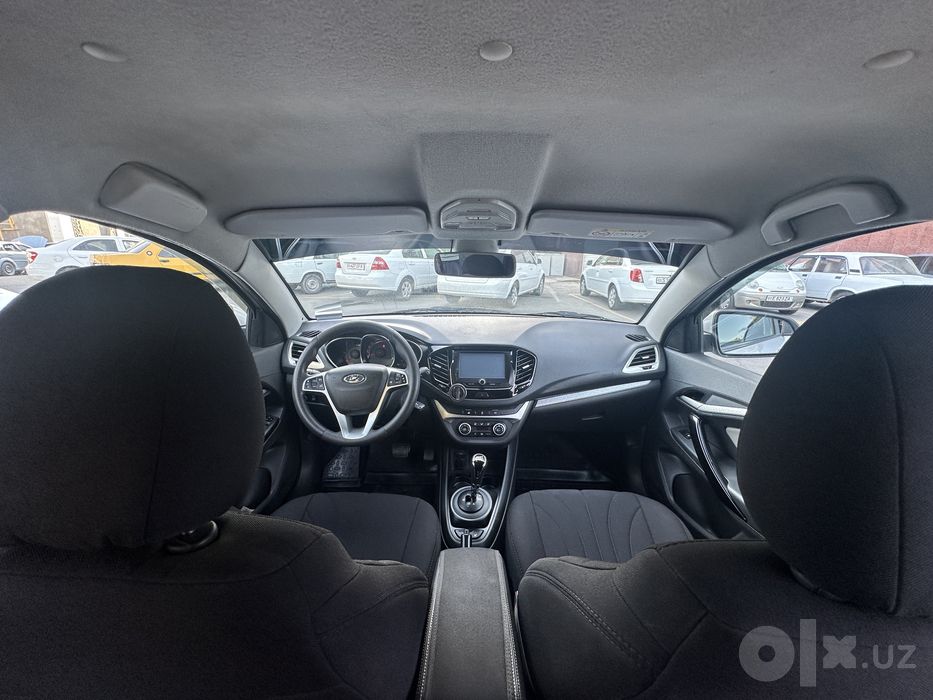 Lada Vesta Cross SW (2019)