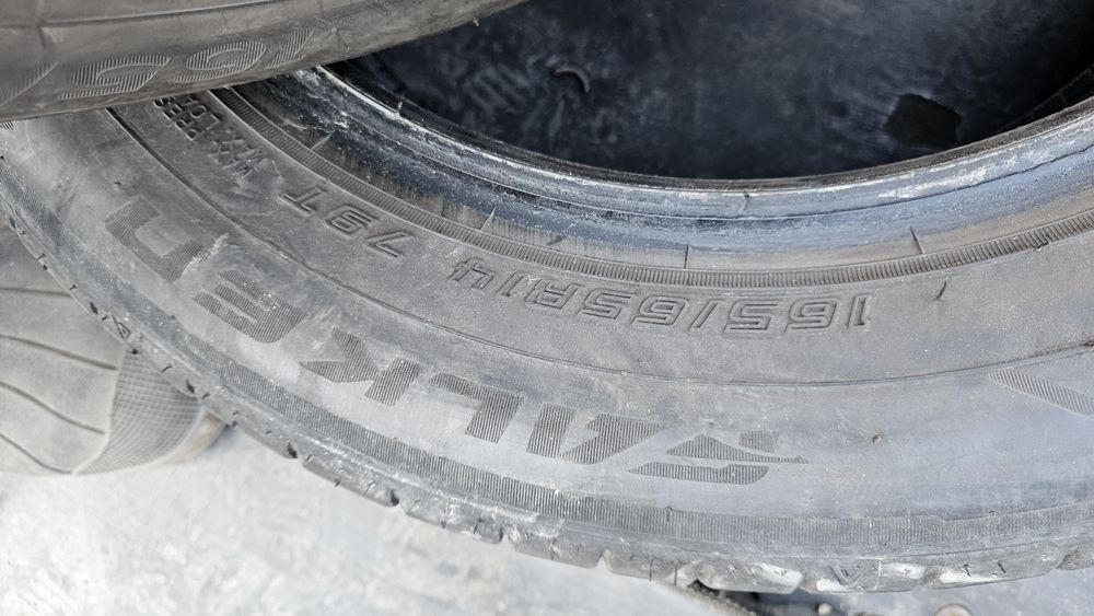 2бр гуми 165 65 14 дот 22 фалкен