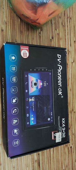 Продам дисплей на автомобиль