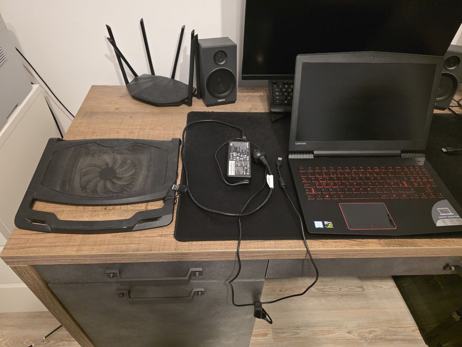 Lenovo Legion Y520  gtx 1050ti, 16gb, i7 q7700 2.8ghz