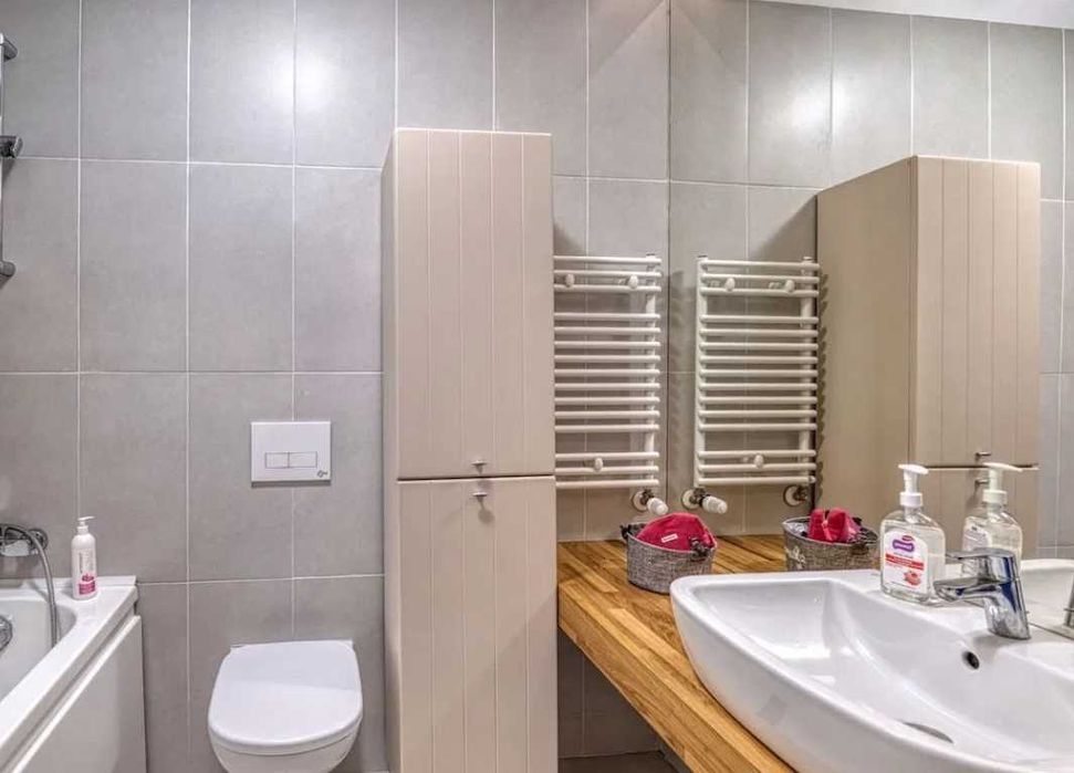 Дава се под наем Двустаен апартамент в Пловдив, Център - 46 кв.м за 168.3 € - Снимка #2