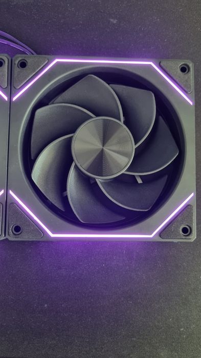 Ventilatoare carcasa PC ID Cooling 120mm Fan ARGB + PWM negre