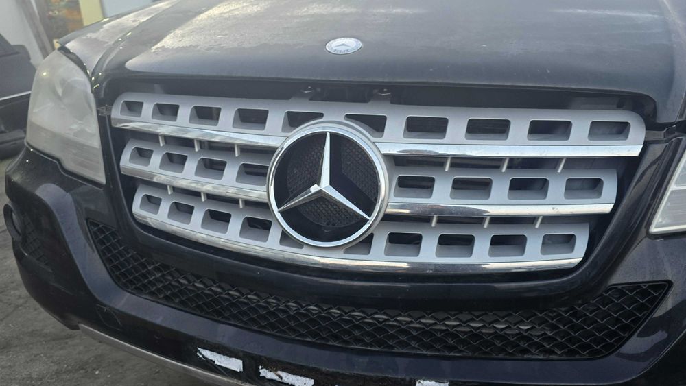 Dezmembrez Mercedes ML W164 facelift ML350 ML420 2009 2011 motor cutie