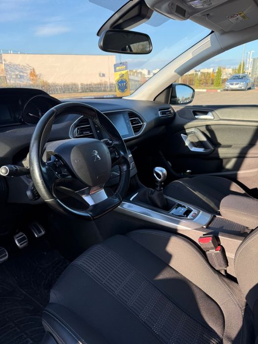PEUGEOT 308 2018 — imagine 4