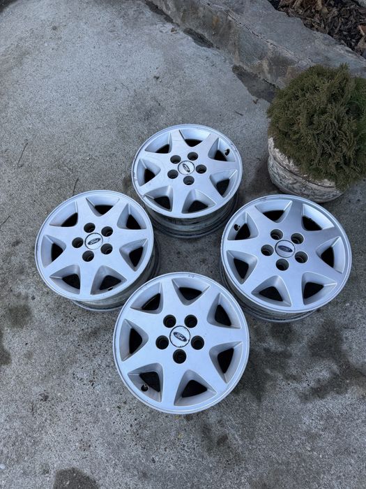 Jante aliaj Volvo, Ford, R15, 5x108, V40,Focus, Mondeo, stare buna