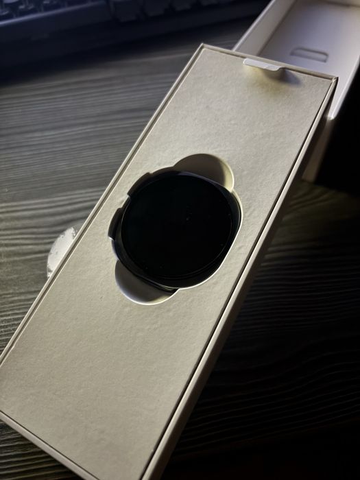 Продам Galaxy Watch 8