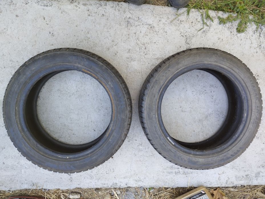Зимни Гуми Bridgestone-175/55/15-2бр за 40лв.