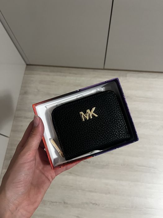 Michael Kors портфейл