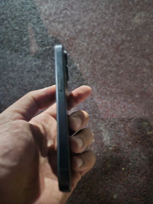 Продам IPhone 15 pro