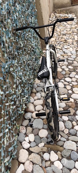 Продам BMX в хорошем состоянии