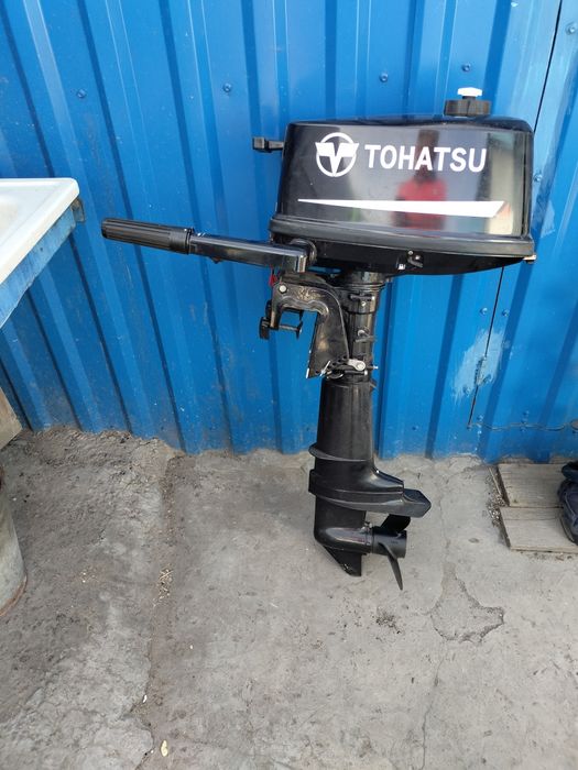 Продам лодка Аква 3200 ПХВ НДНД вместе с мотором Тохатсу японец 5лс