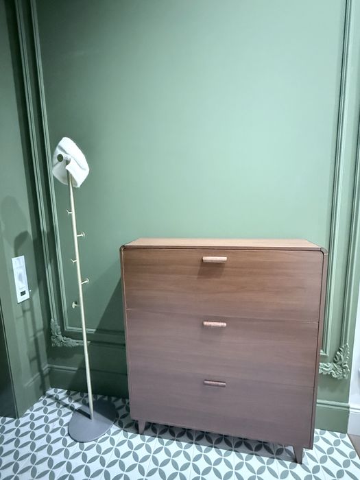 Обувница в прихожую новая + вешалка напольная