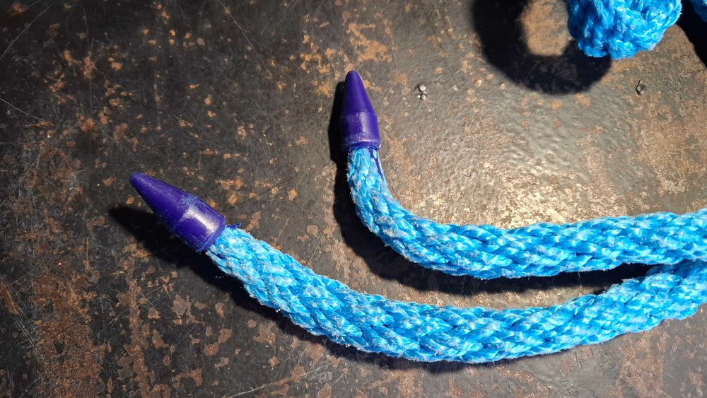 Трос буксировочный Skoda