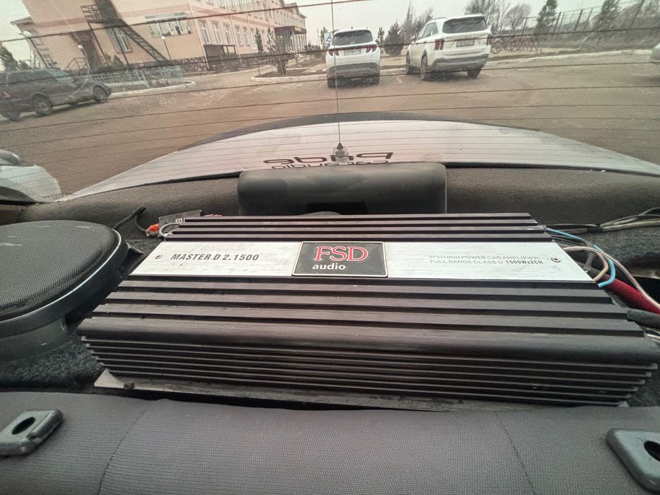 Pride solo v2 300 R16