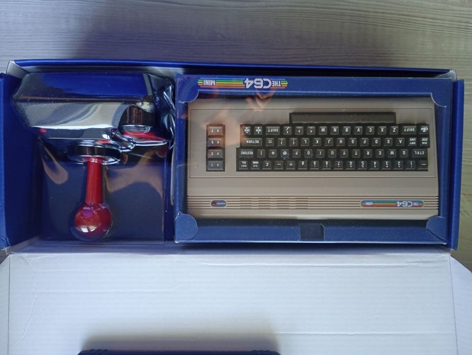 Consolă The C64 Mini  Commodore
