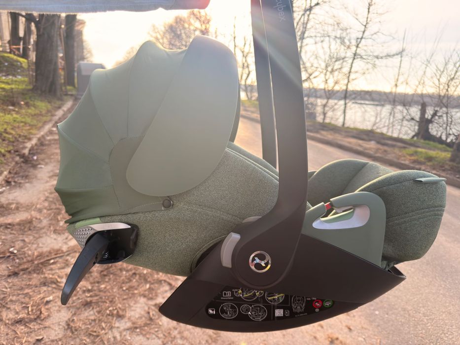 Cybex Claud T детско столче