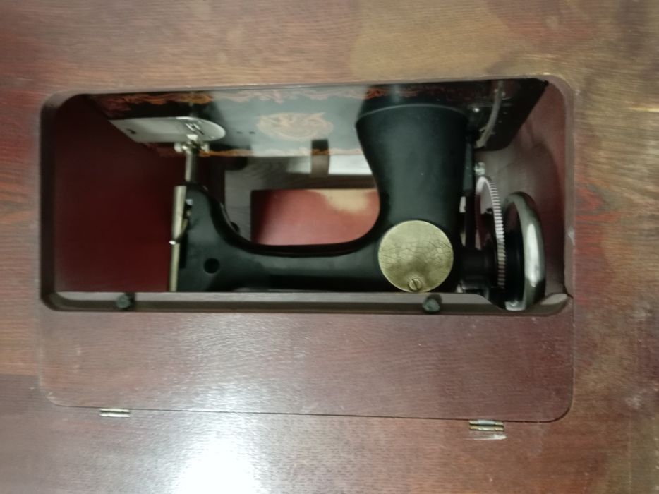 Швеиная машина KOHLER