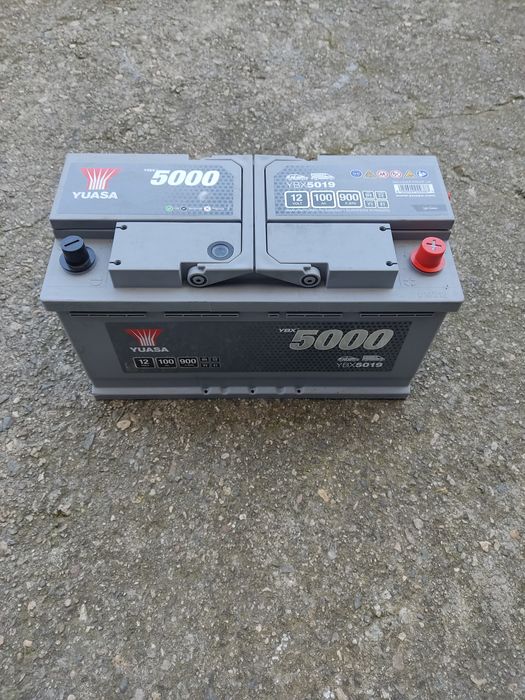 Стартов акумулатор 12v100Ah900A
