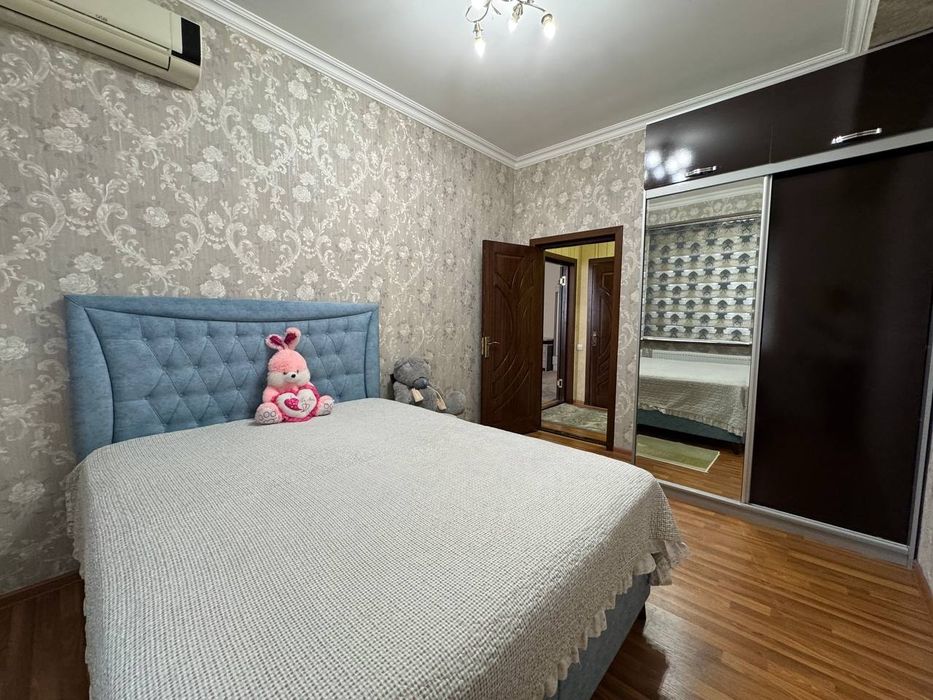 Сдаётся 2х комнатная.  Паркентский,  Уммон ресторан. Новостройка.