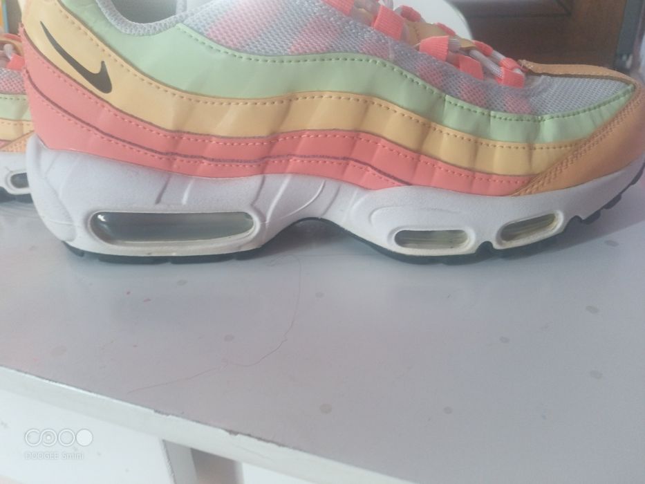 nike air max 95 40 номер като нови