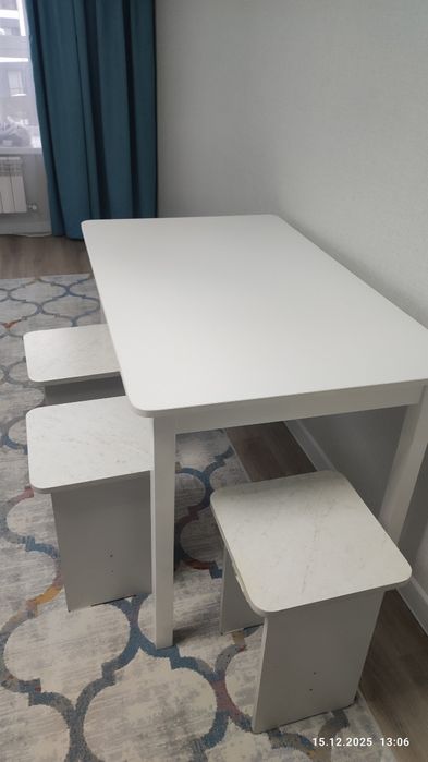 Кухонный стол новая